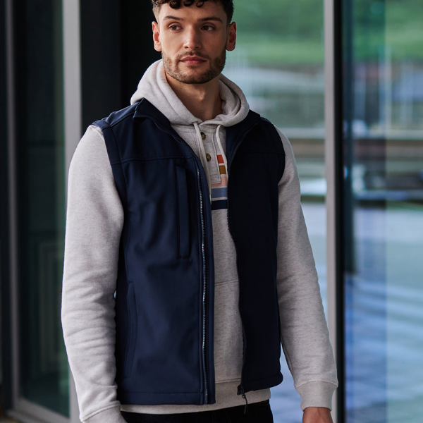 Regatta Flux Softshell Bodywarmer - Image 2